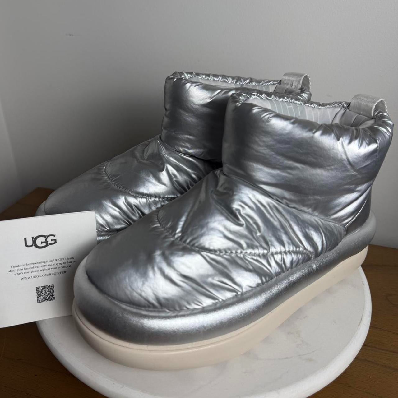 UGG silver metallic high top boots Size US 7 #shearling #winterboots
