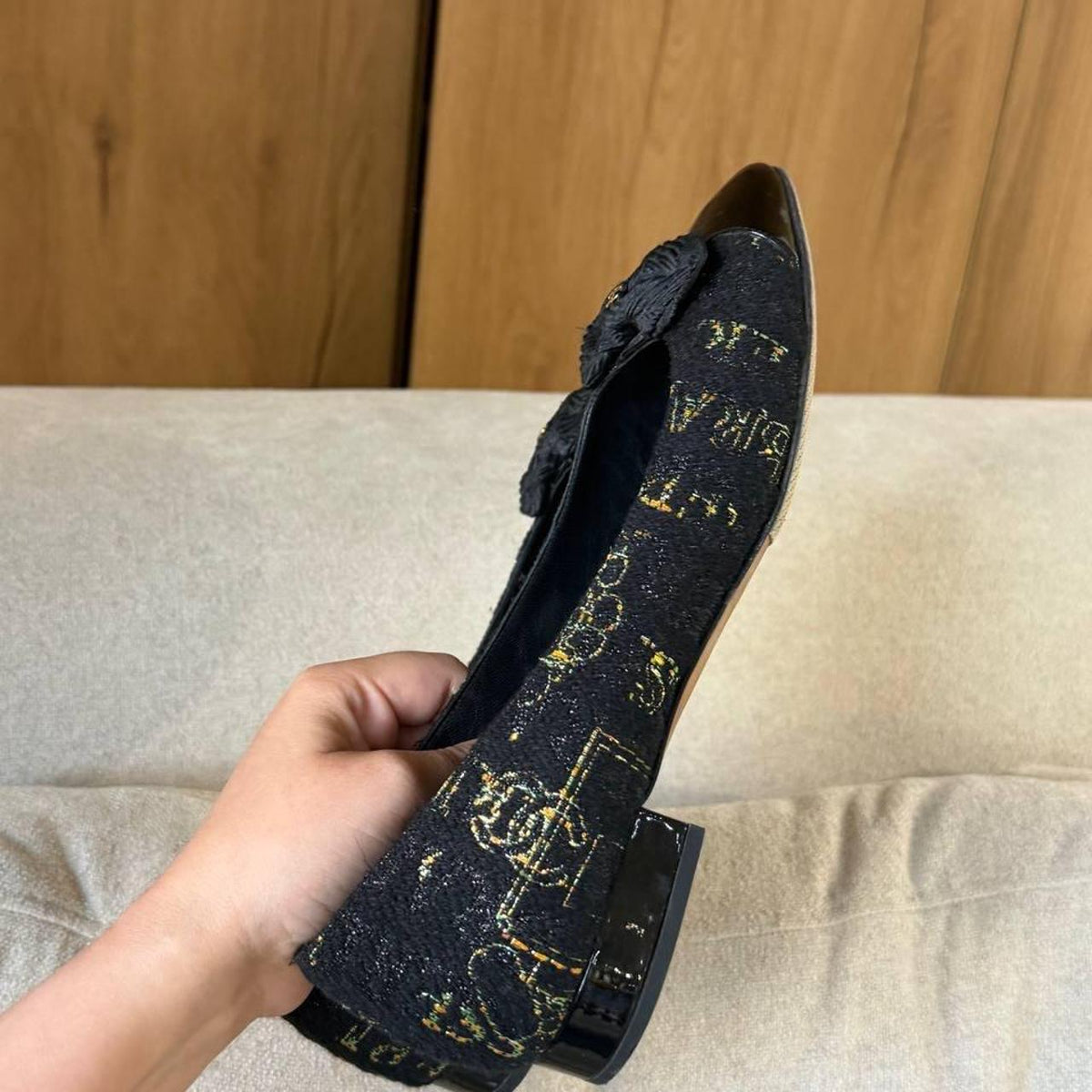 Chanel Ballet Flats — Black & Gold, Size EU 40