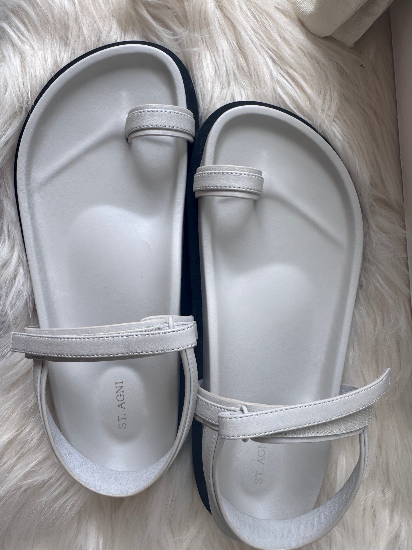 St Agni Sandal Size 38 brand new