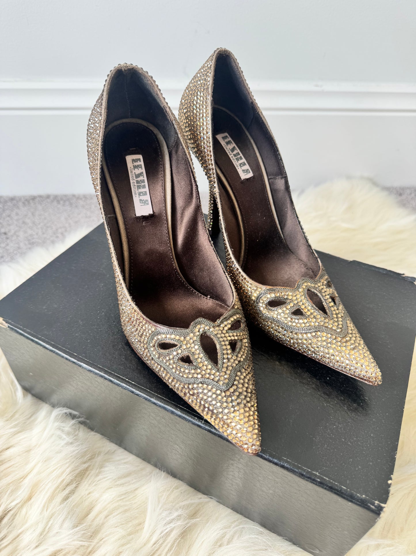 Le Silla Limited Edition Size 37 RRP 1800
