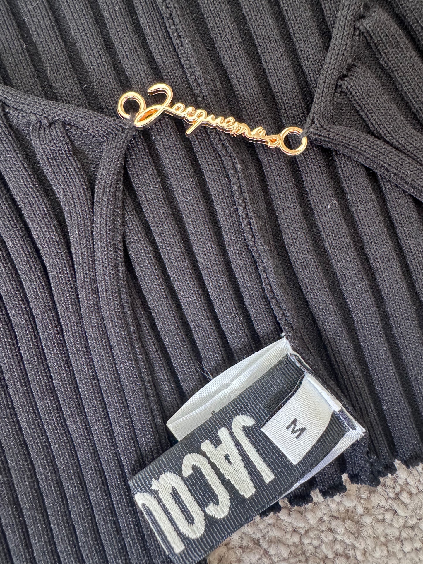 JACQUEMUS
La Maille Pralù Longue logo cardigan size M