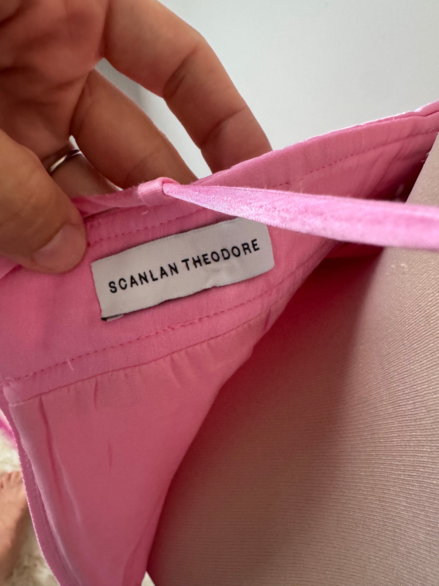 Scanlan Theodore Pink Satin Mini dress size 8