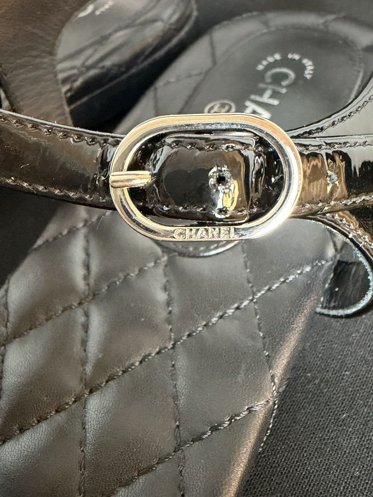 CHANEL Quilted CC Thong Sandals T-Strap Size 40