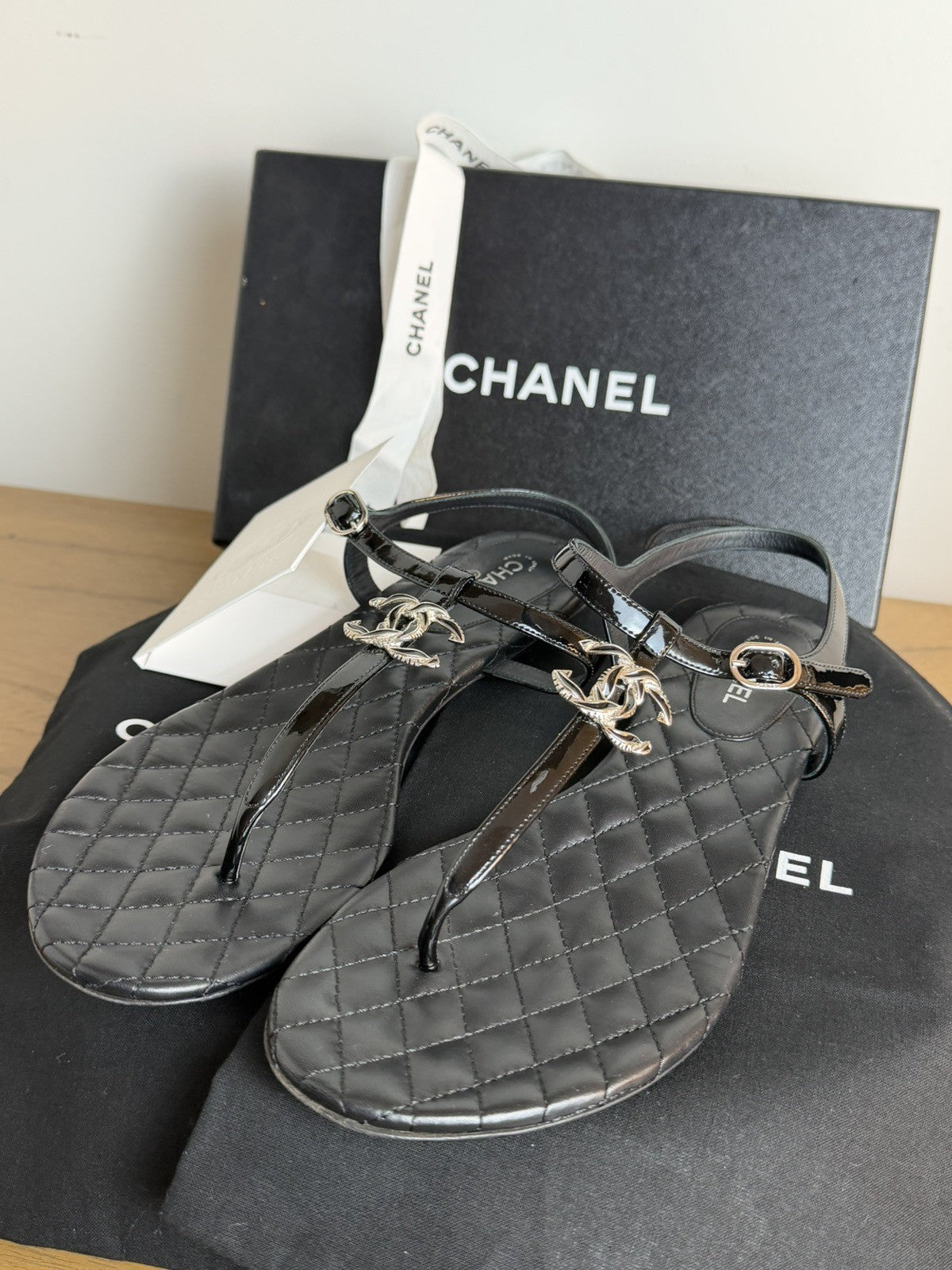 CHANEL Quilted CC Thong Sandals T-Strap Size 40
