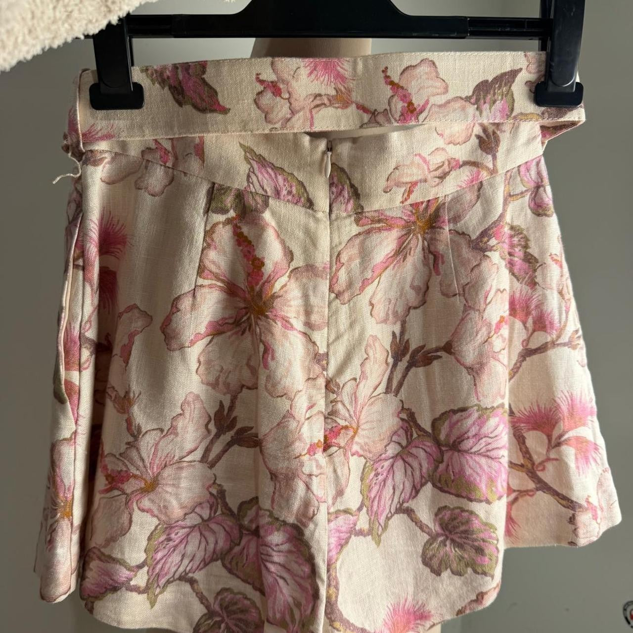ZIMMERMANN Matchmaker tuck tailored shorts coral hibiscus size 1