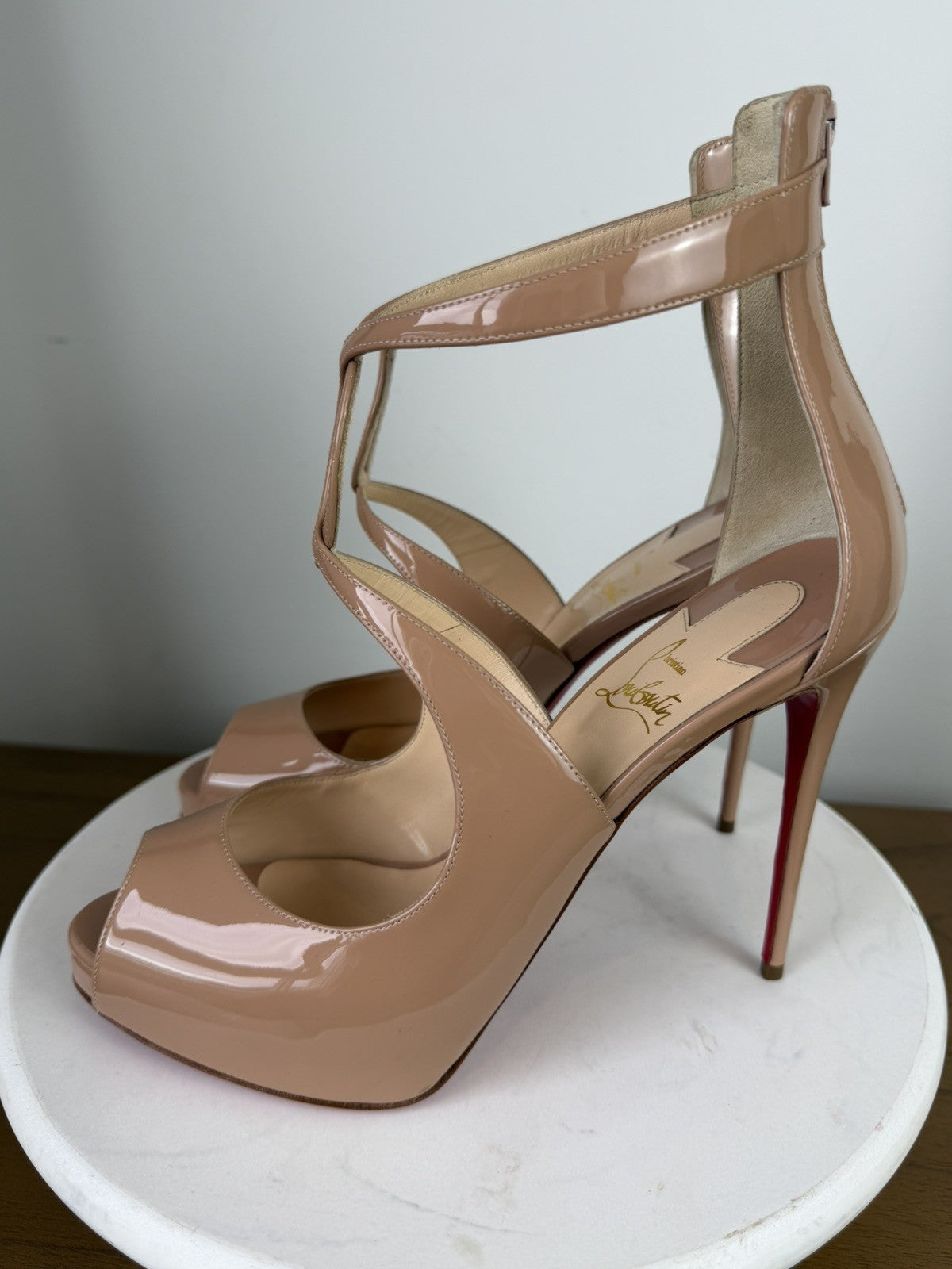 Christian Louboutin Caged Open-Toe Heeled Sandals Nude Patent – Excellent 39eu
