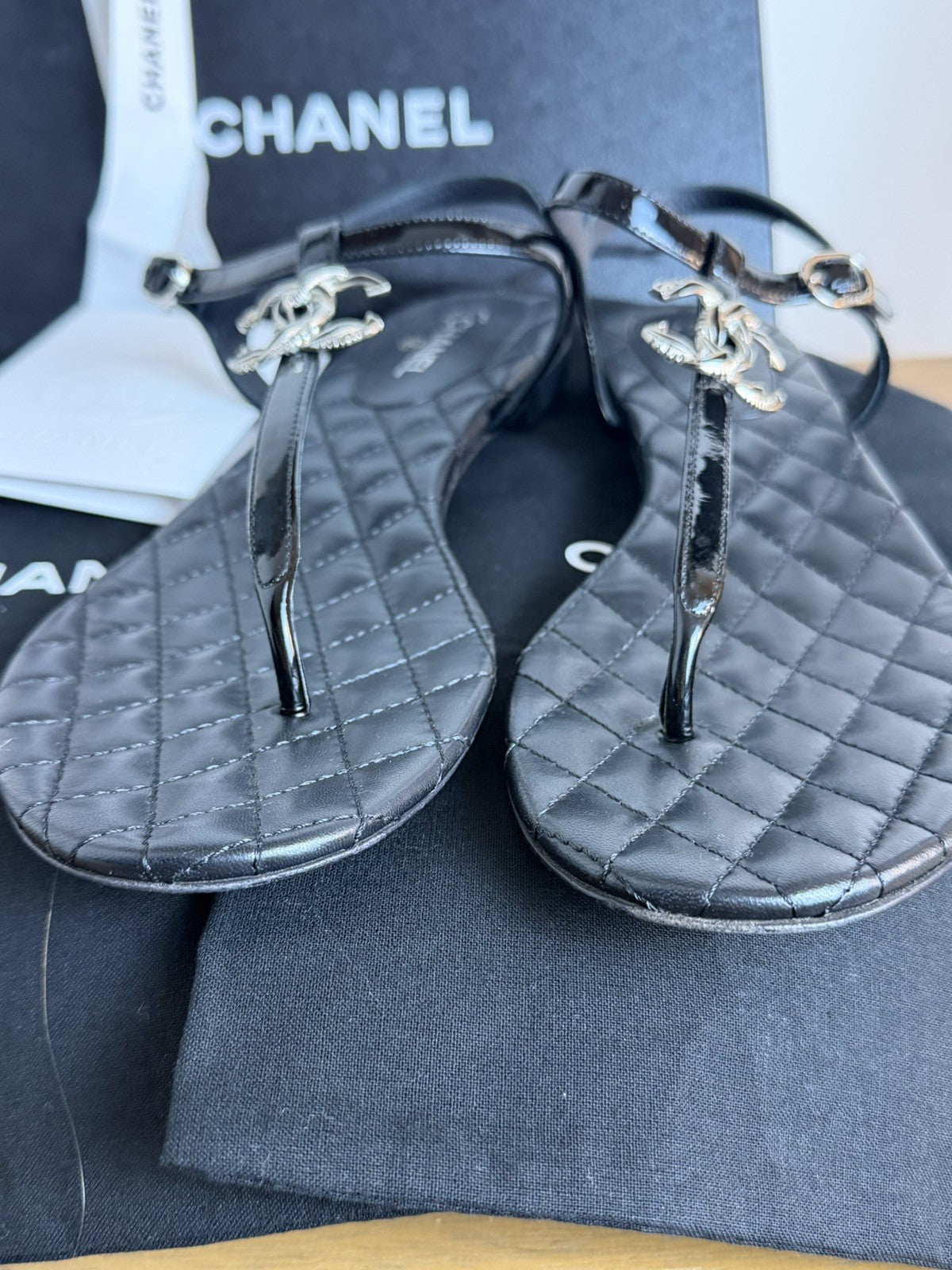 CHANEL Quilted CC Thong Sandals T-Strap Size 40