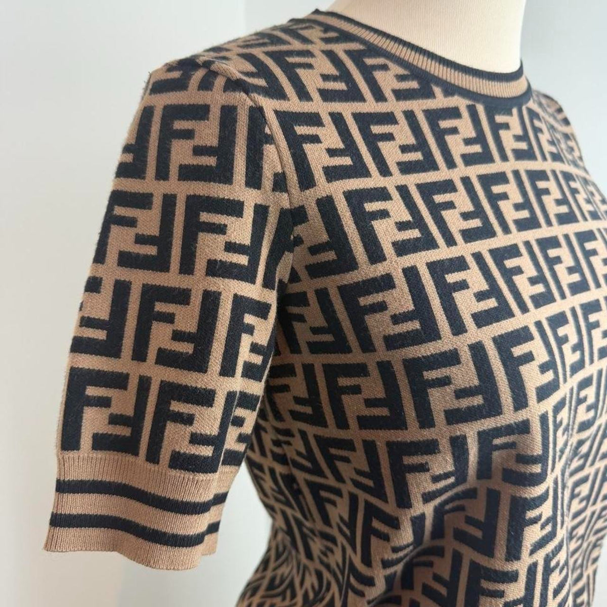 Fendi black and beige FF logo print knit top