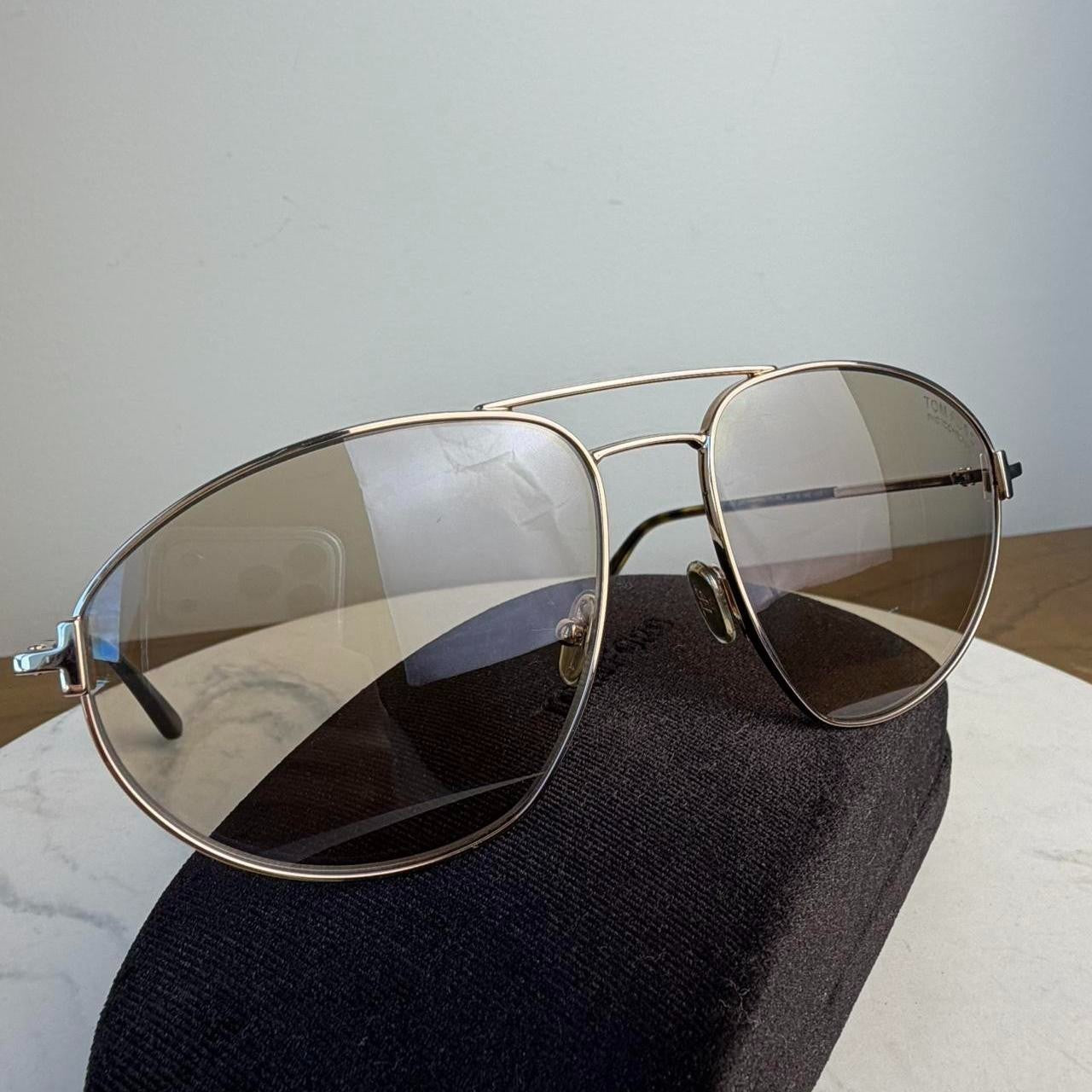 Tom Ford Ken FT1095 aviator sunglasses Like New