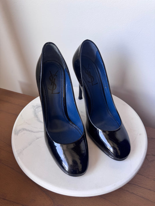 Yves Saint Laurent Palais 105 Round-Toe Pump Size 37.5