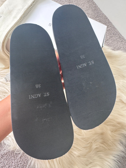 St Agni Sandal Size 38 brand new