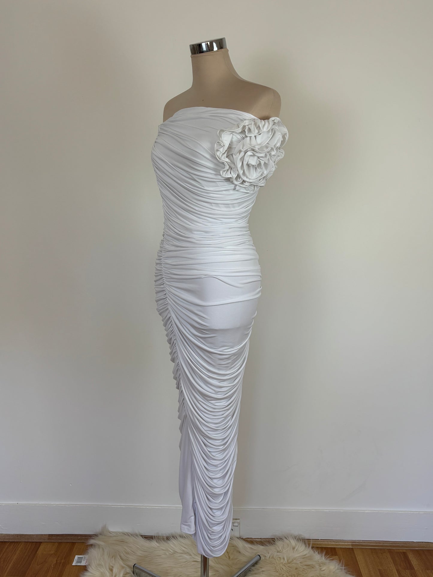 Bianca and Bridget midi dress white