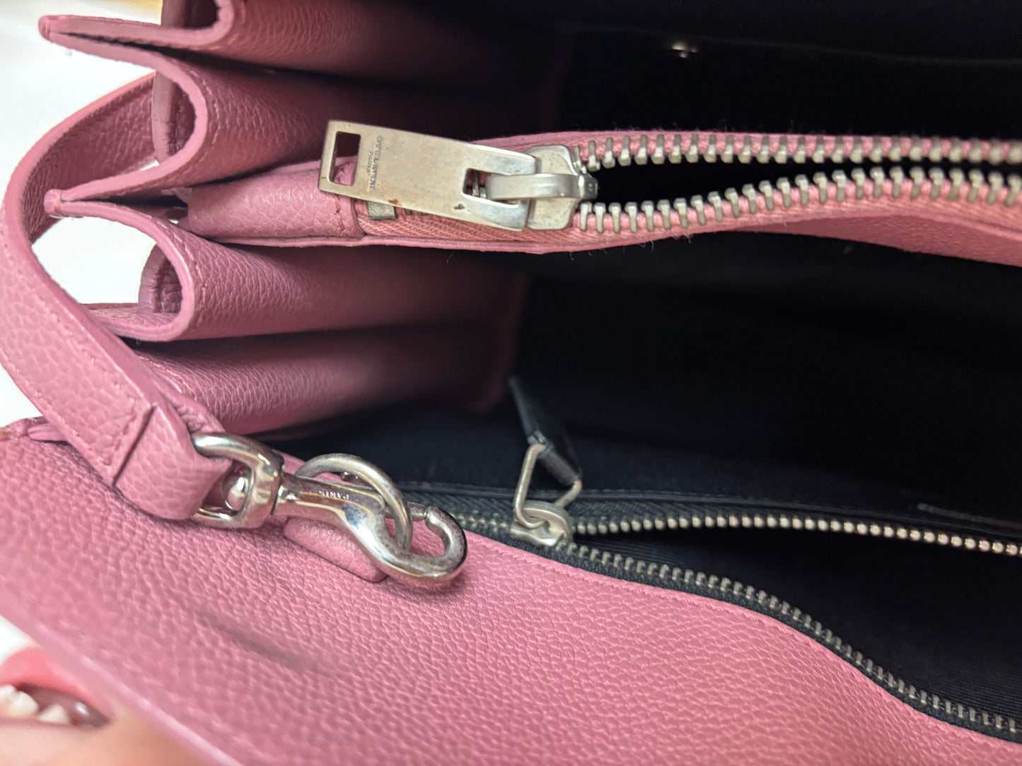 Saint Laurent Sac de Jour Small Leather Tote Bag