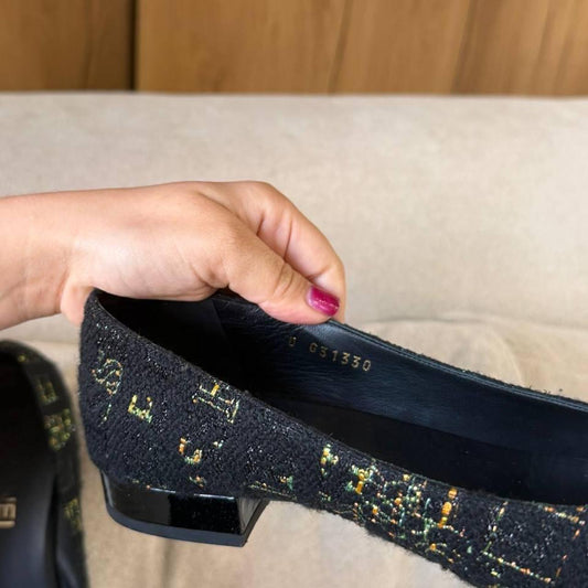 Chanel Ballet Flats — Black & Gold, Size EU 40