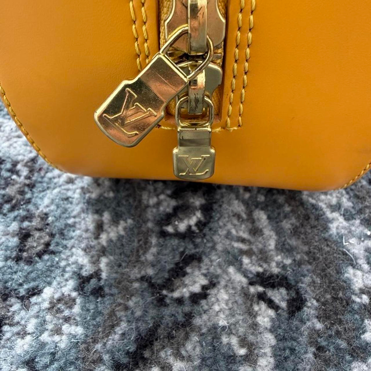 Louis Vuitton yellow Jasmin Epi leather handbag